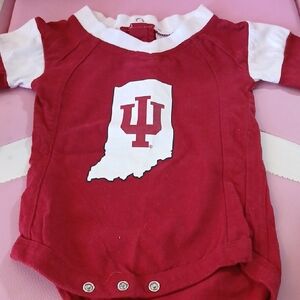 Colosseum Red and White Kids Bodysuit